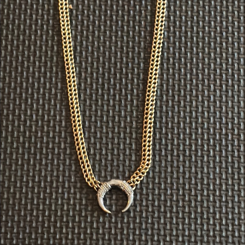 Stella & Dot Reversable Gold Horn Necklace